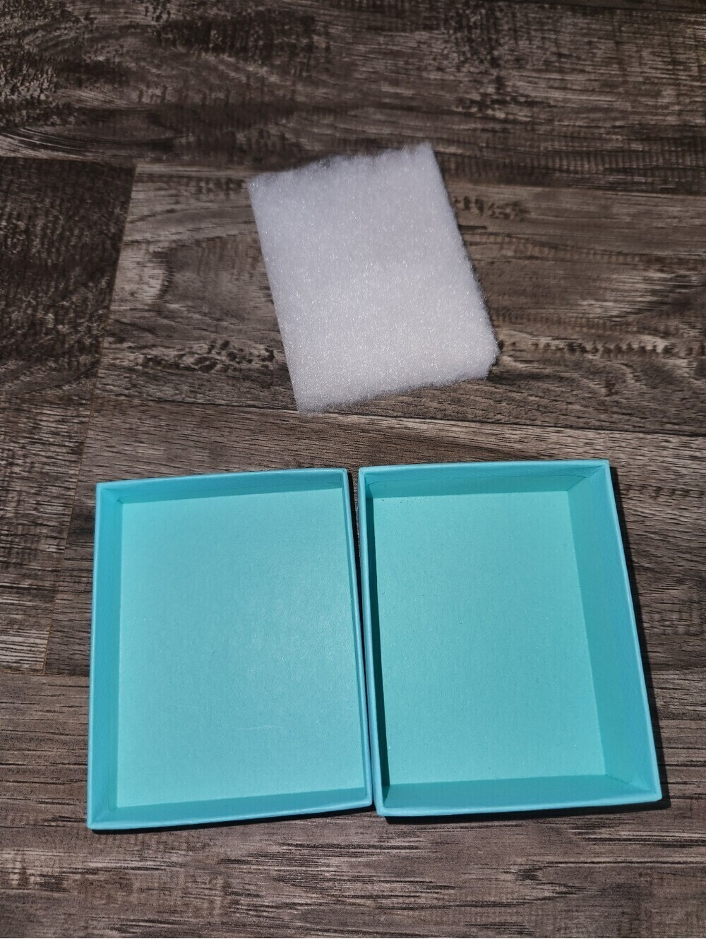 Tiffany Box - Picture 3 of 7